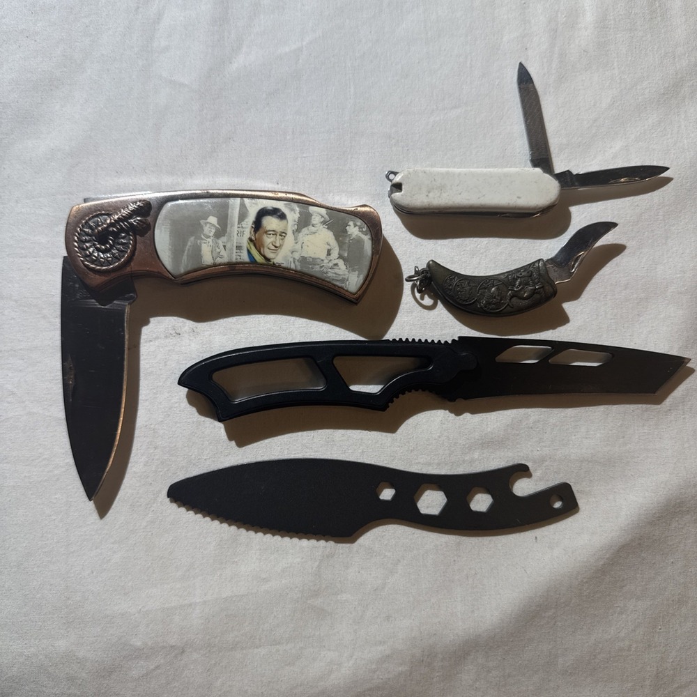 Lot of 5 Misc Knives Elvis Keychain Fixed Blade Utility Knife